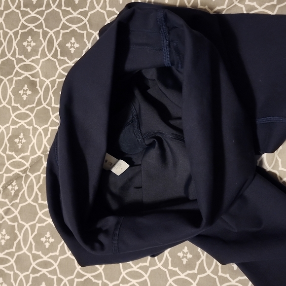 Lululemon High Rise Leggings Size 4 Dark Blue Excellent Condition - Picture 7 of 7